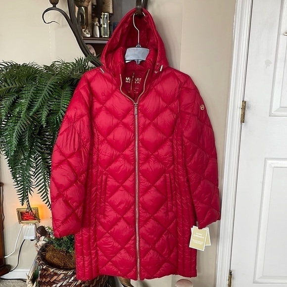 Brand New Michael Kors Zippered Down Alternative Packable Red Jacket Hooded Coat - Picture 1 of 16